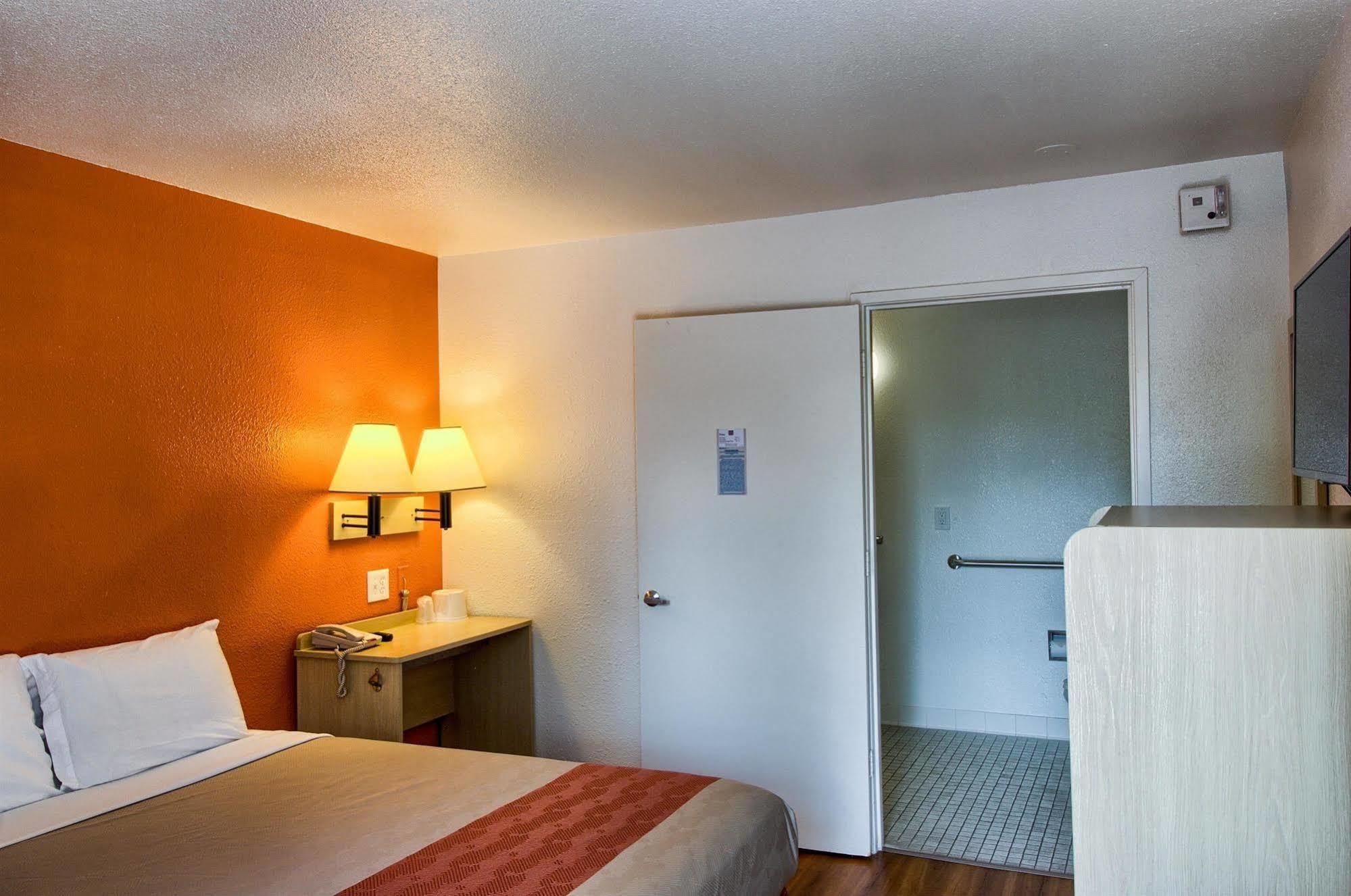 Motel 6-Everett, Wa - North Εξωτερικό φωτογραφία